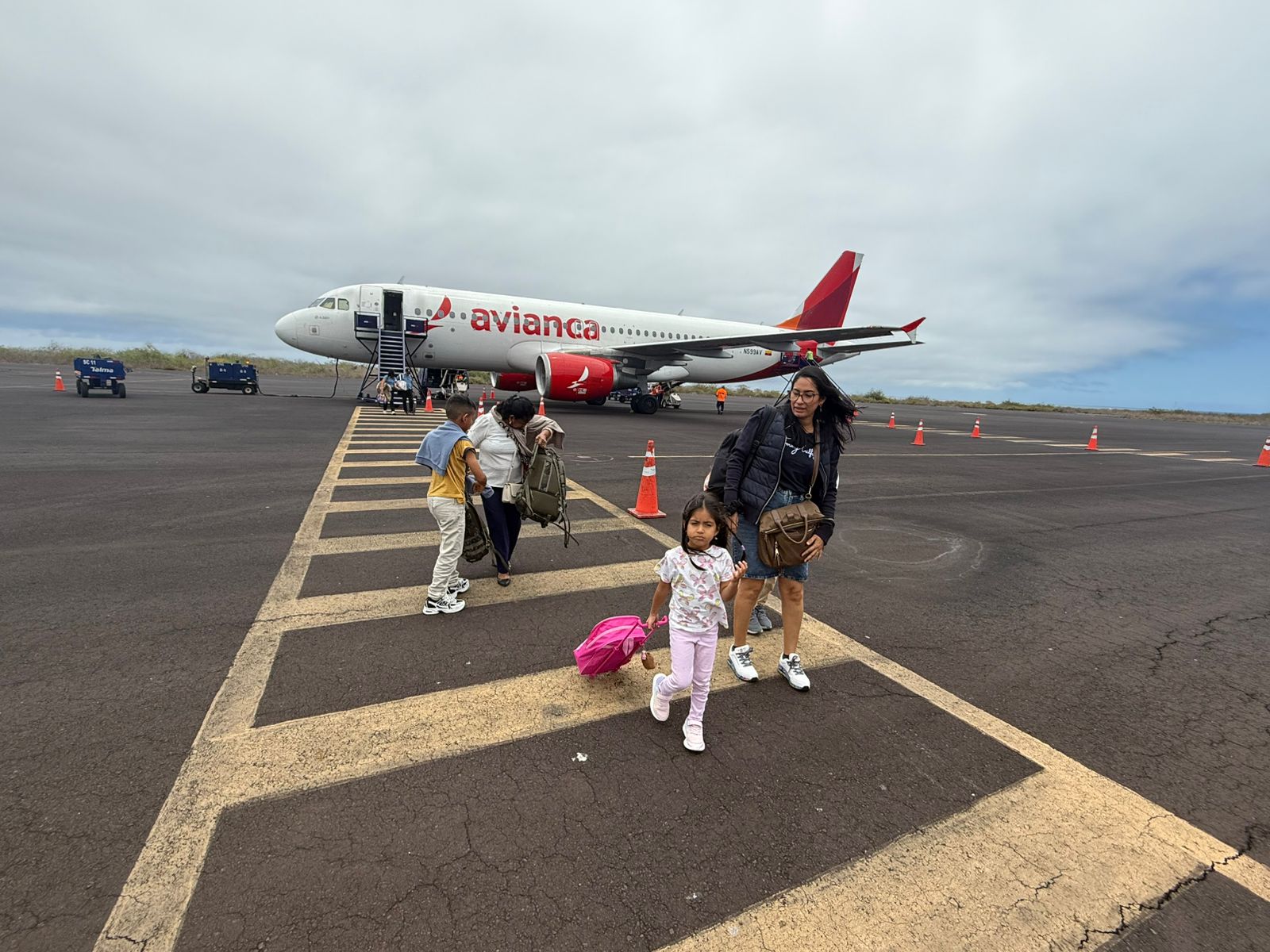 Foto de GALAPAGOS - WhatsApp Image 2025-09-09 at 10.45.34 AM (7).jpeg